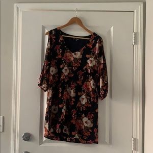 Lulus Open Sleeve Floral Shift Dress • XS • NWT
